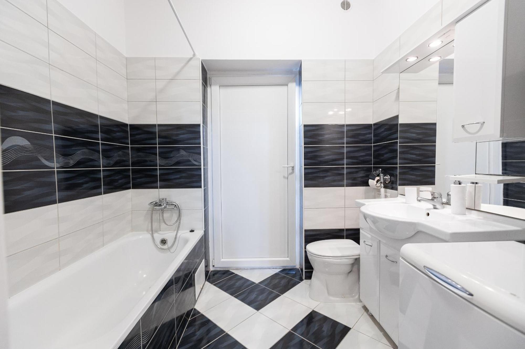 Cozy With Terrace Apartment Budapest